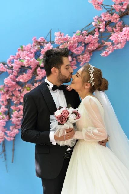 Neşeli Günümüz