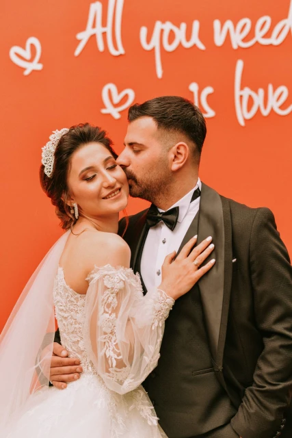Neşeli Günümüz