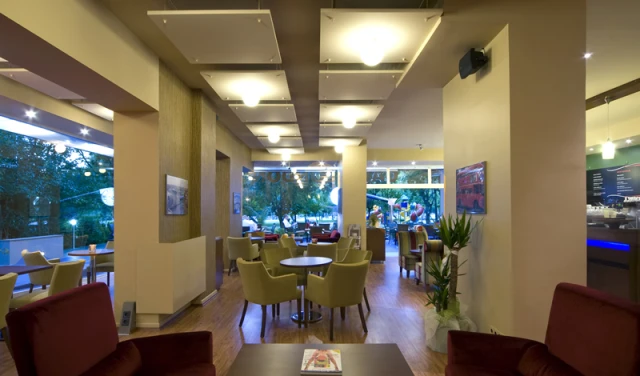 Cafe London