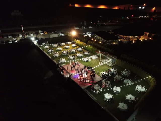 Lion Wedding Park