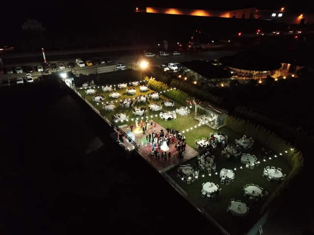 Lion Wedding Park