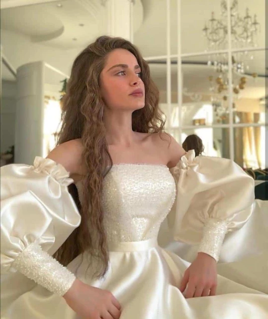Pınar Gelinlik