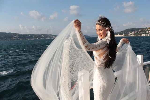 Pınar Gelinlik