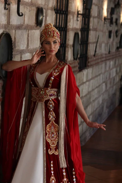Pınar Gelinlik