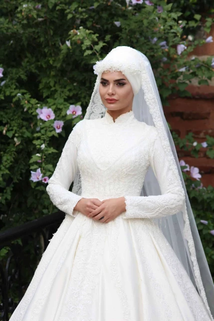 Pınar Gelinlik