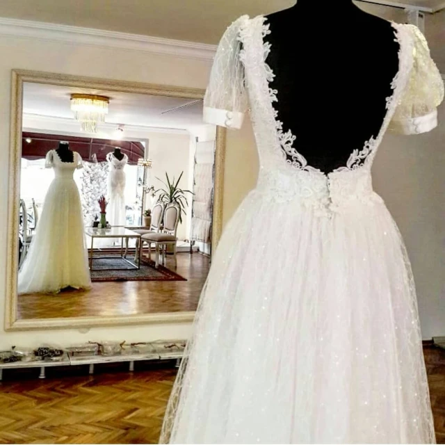Nayla Sposa