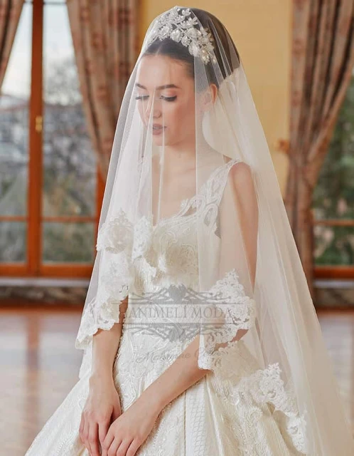 Mahmure Çelik Hanımeli Moda Evi