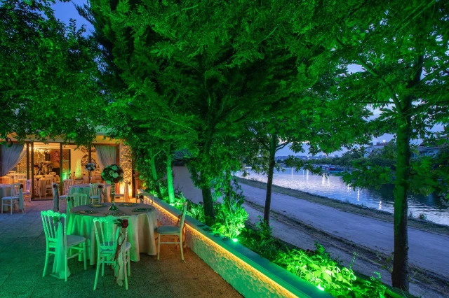 Haylayf Garden