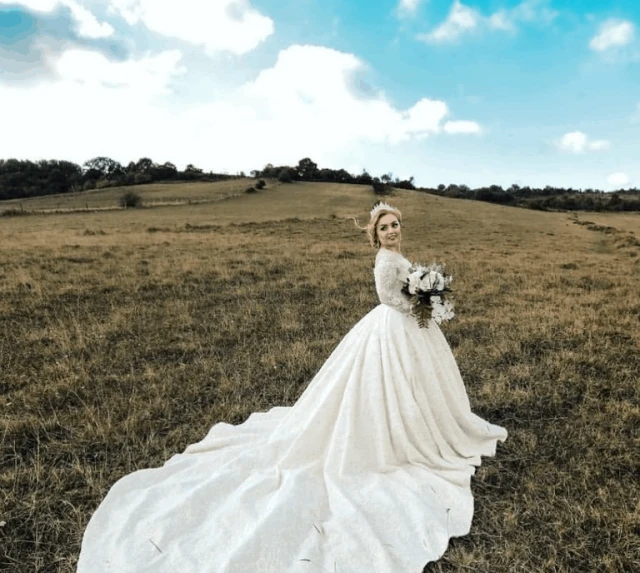 Lilyum Moda Evi