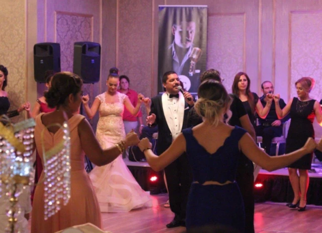 Levent Canses Ve Orkestrası