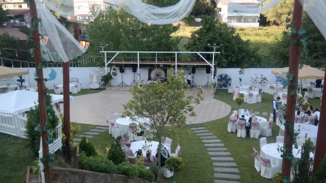 Günyeli Kır Bahçesi