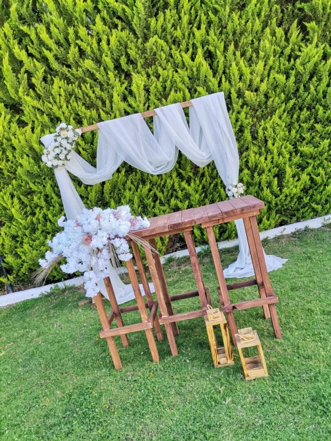 Bizim Bahçe Toy Han