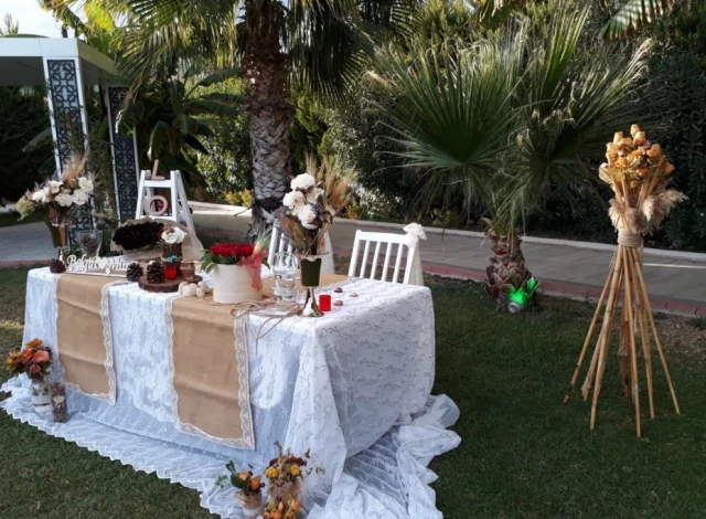 Gloria Garden