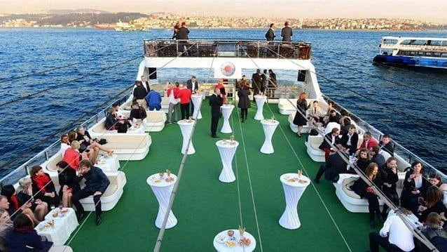 Bosphorus Teknede Düğün ve Davet Organization
