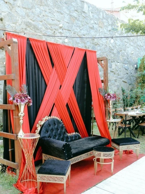 Bahçe Kuzguncuk
