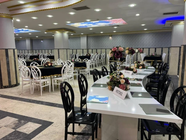 Yolüstü Düğün Salonu