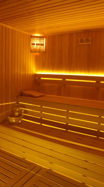 Lures Hotel