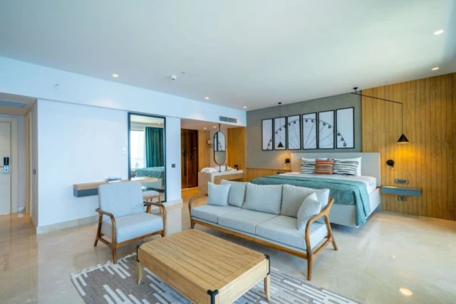 Lures Hotel
