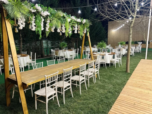 Rena Garden