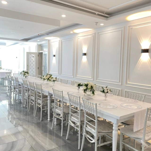Moon Event Davet