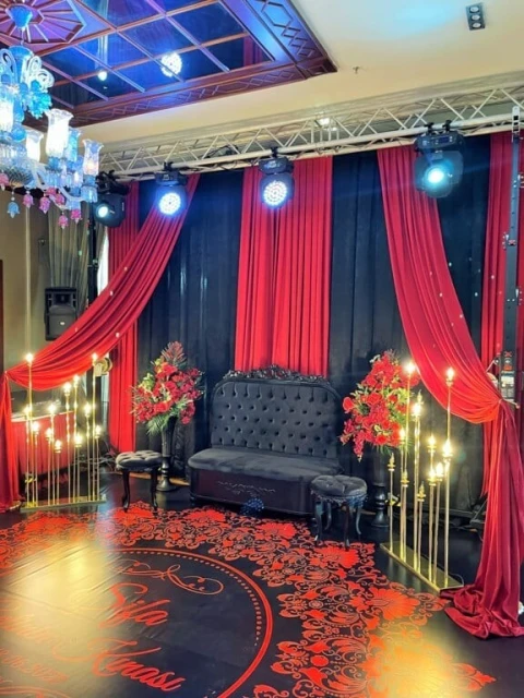 Sundance Hotel