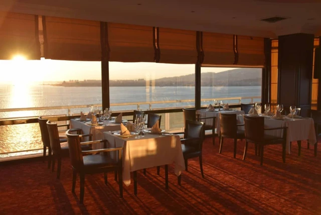 Ege Palas Business Hotel