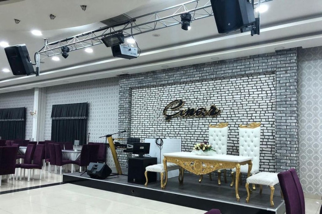 Salon Çınar