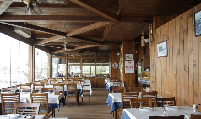 Mudanya Marina Restaurant