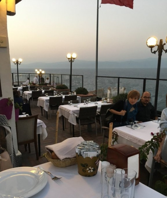 Beyaz Kayalar Restaurant