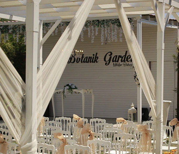 Botantik Garden Nilüfer Bahçe Kır Nikahı