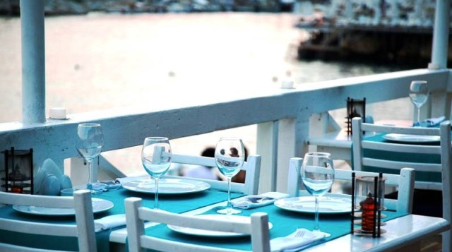 Nur Beach Restaurant