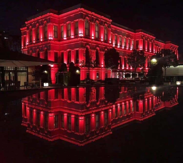 Four Seasons Bosphorus Hotel