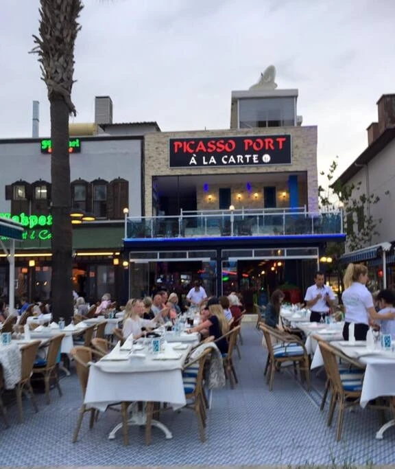 picasso-port-a-la-carte-0fdDdH1