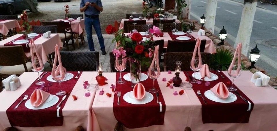 surf-bar-restaurant-0x3aEDx