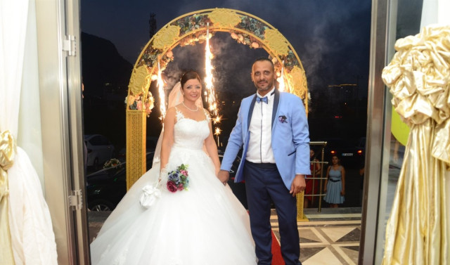 Konyaaltı Wedding