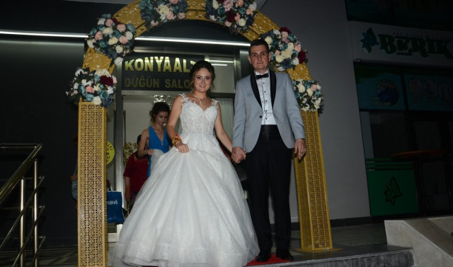 Konyaaltı Wedding