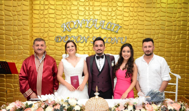 Konyaaltı Wedding