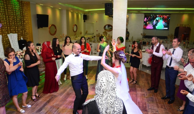 Konyaaltı Wedding