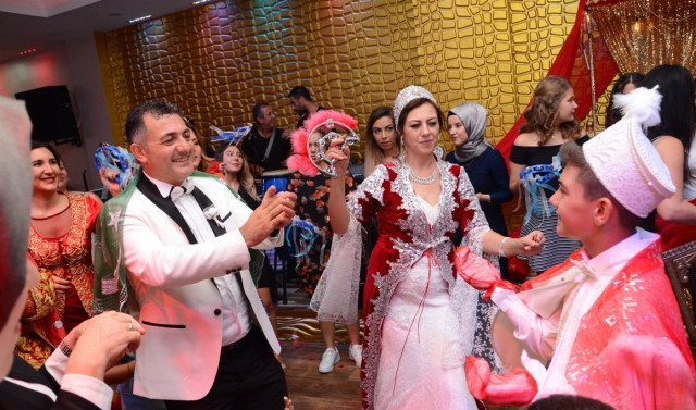 Konyaaltı Wedding