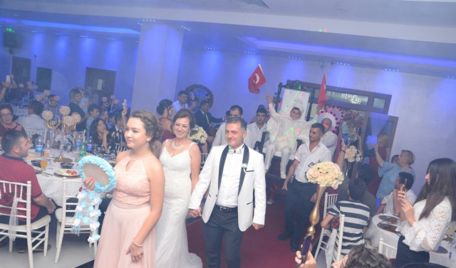 Konyaaltı Wedding