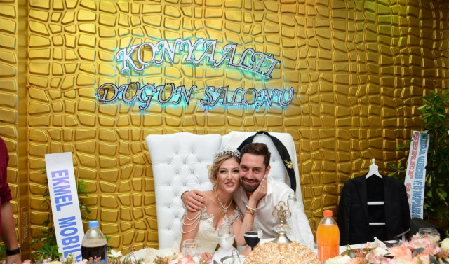 Konyaaltı Wedding