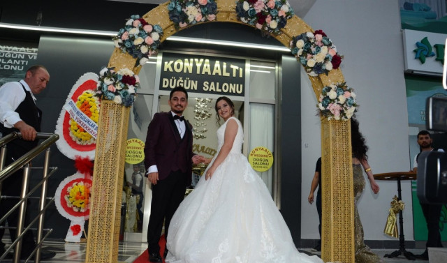 Konyaaltı Wedding