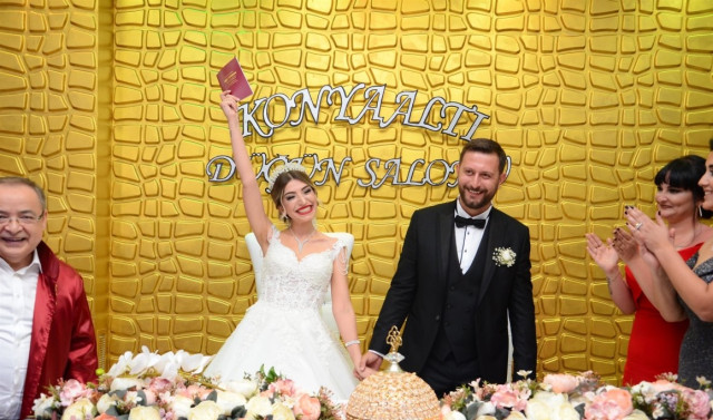 Konyaaltı Wedding