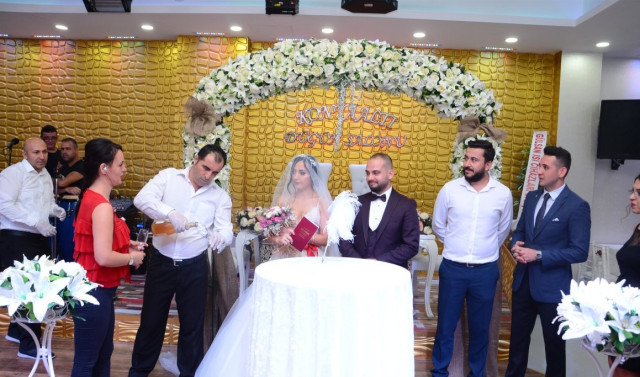 Konyaaltı Wedding