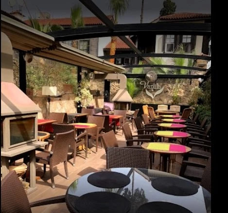 vanilla-lounge-10dF1mIH
