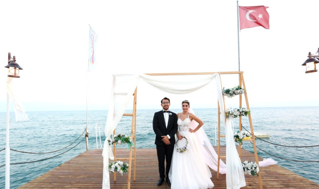 Larena Beach Wedding