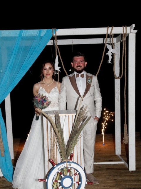 Larena Beach Wedding