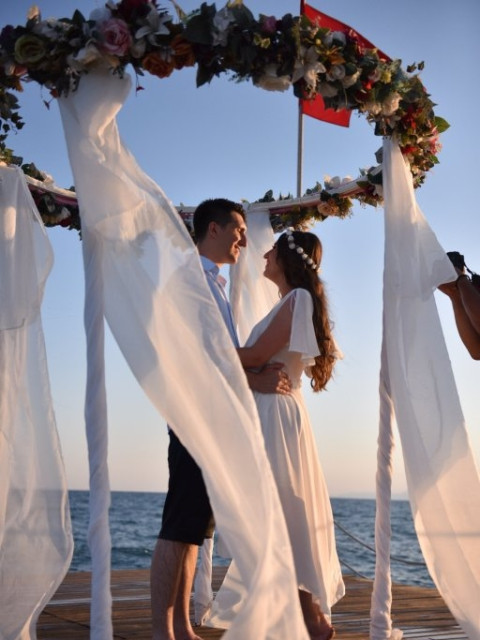 Larena Beach Wedding