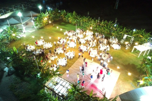 Larena Beach Wedding