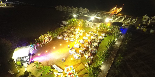 Larena Beach Wedding